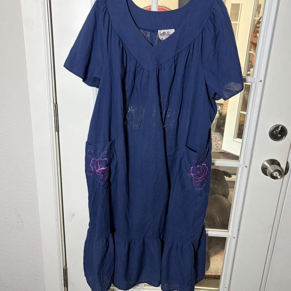 Vintage Just For Women 2X Navy House Dress Lounger Embroidered Floral Pockets